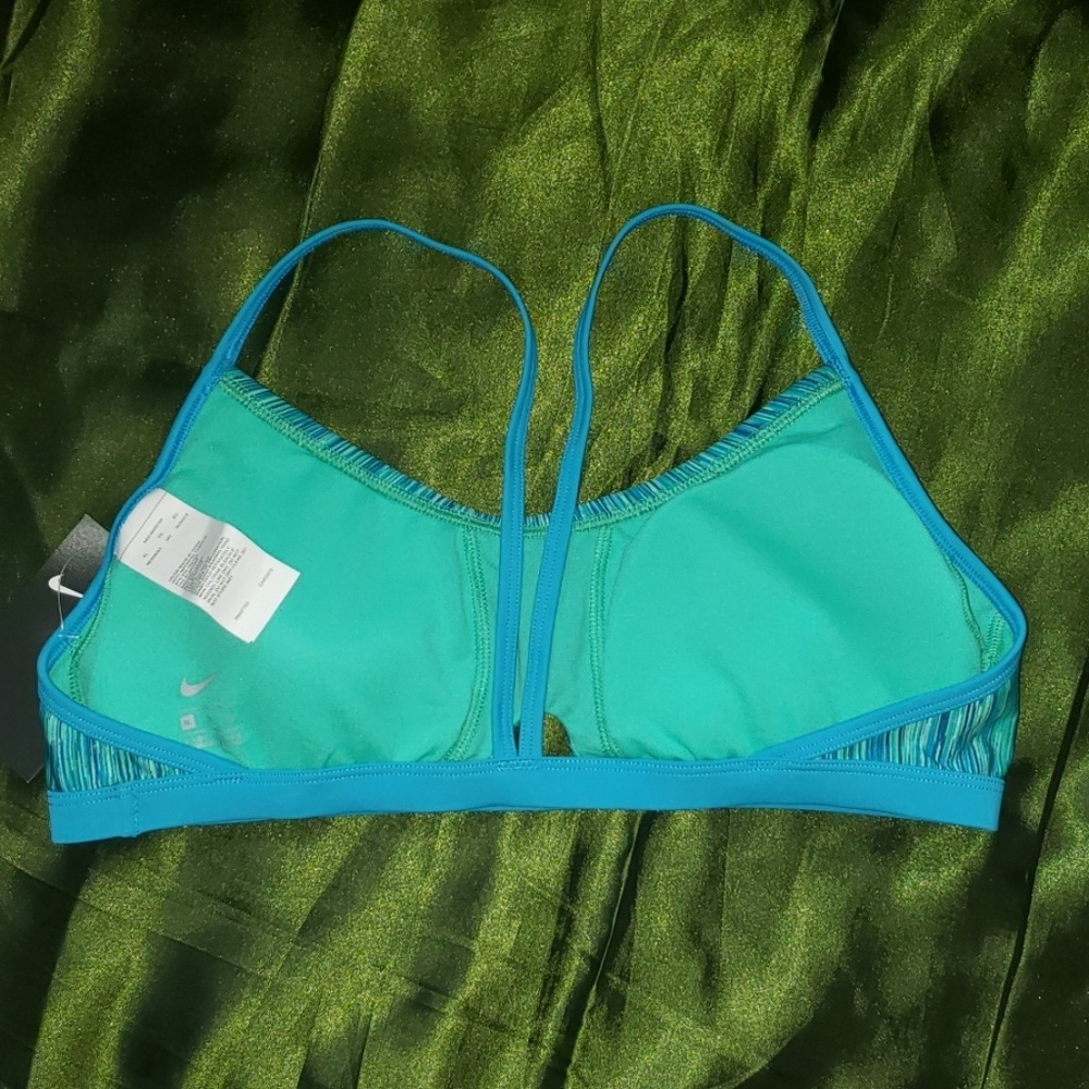 **FINAL SALE** Nike Womens Keyhole Sports Top - Picture 6 of 8